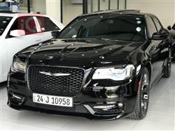 كرايسلر 300